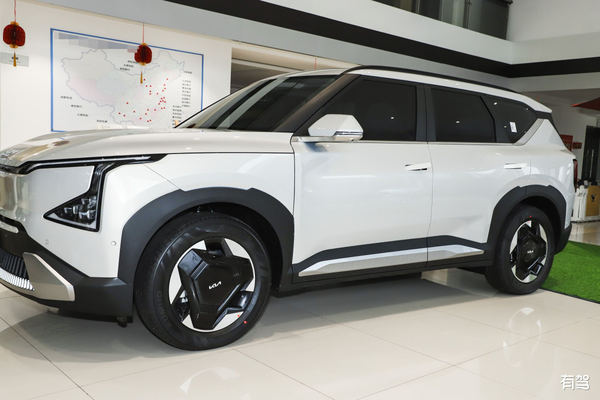 起亚 EV5